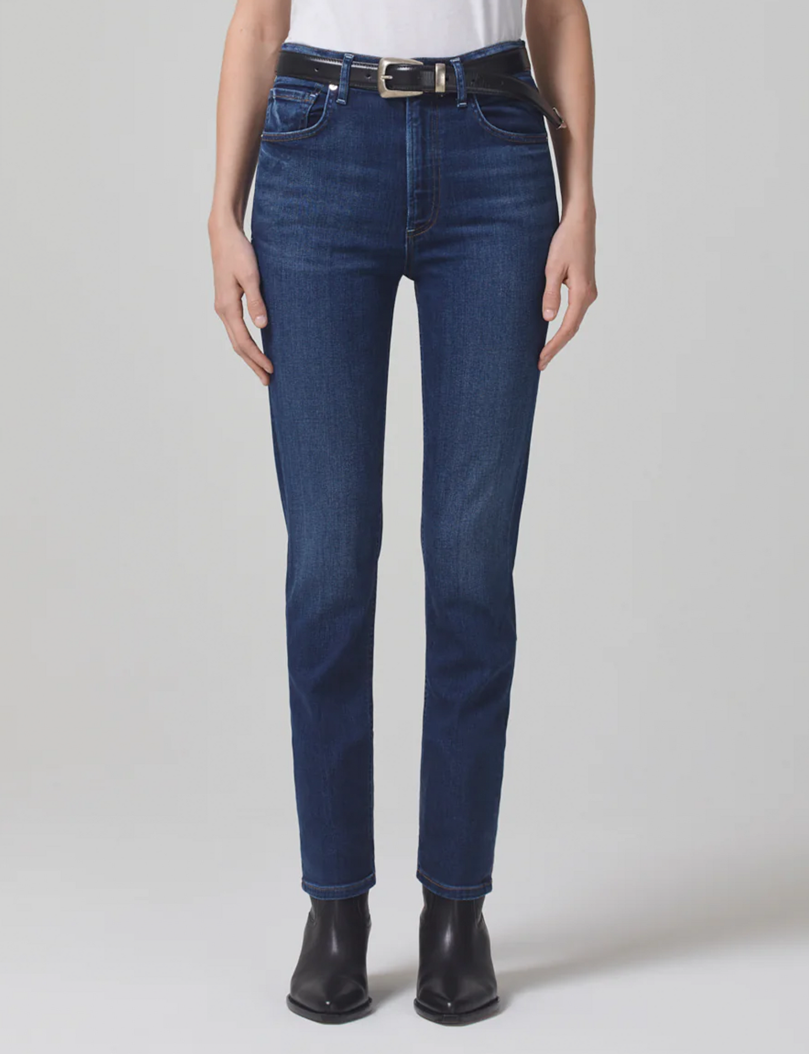 Sloane Skinny, Provance