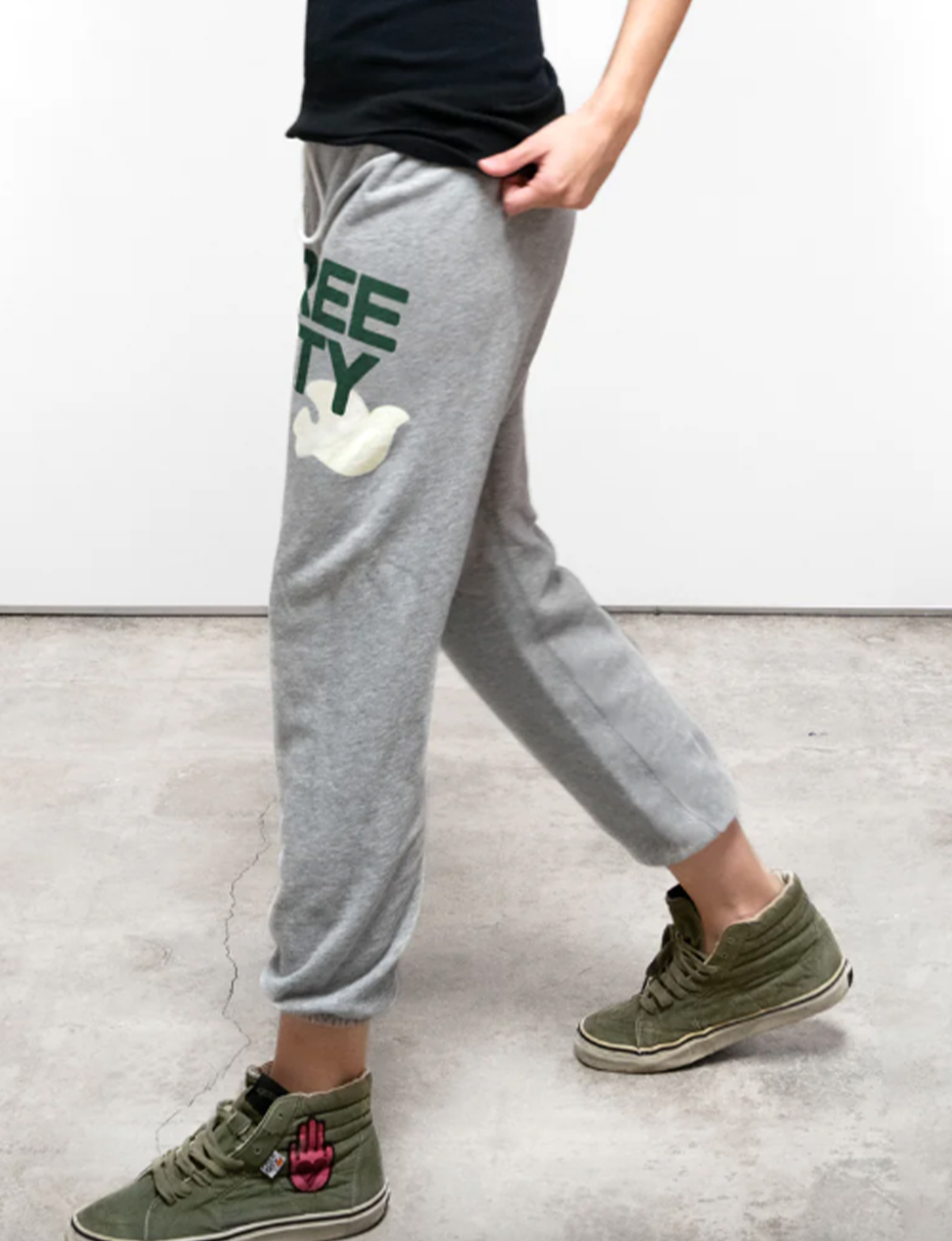 Unisex Flow Sweatpant, Heather Army
