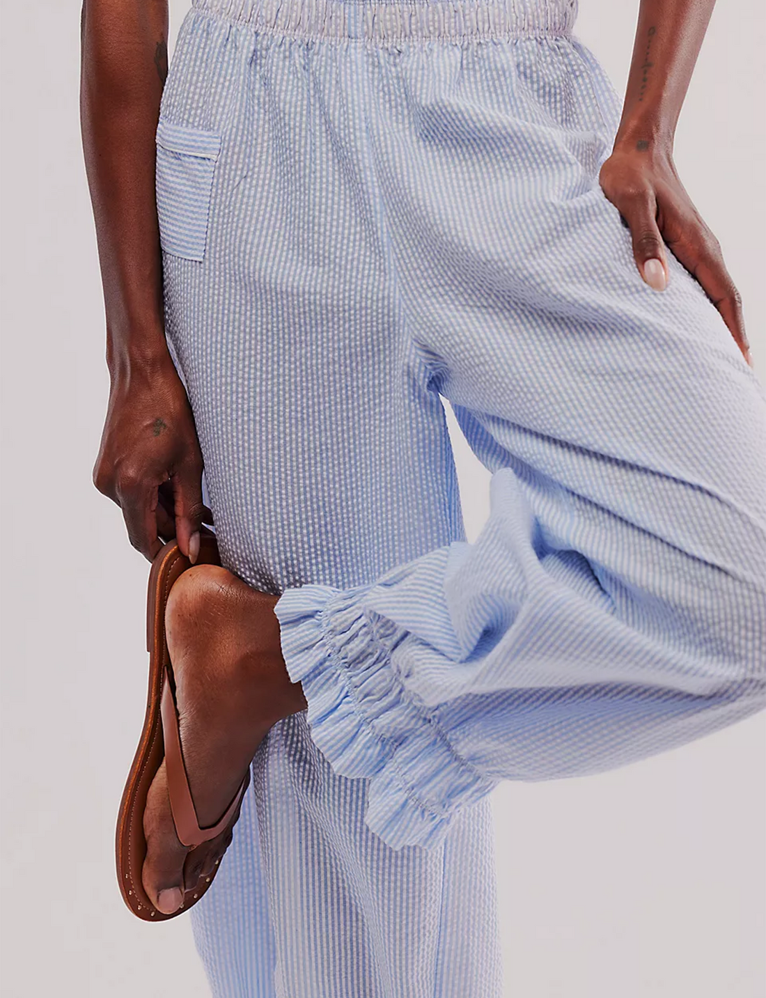 Sona Thong Sandal, Luggage