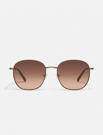 Jezabell, Chocolate/Brown Fawn