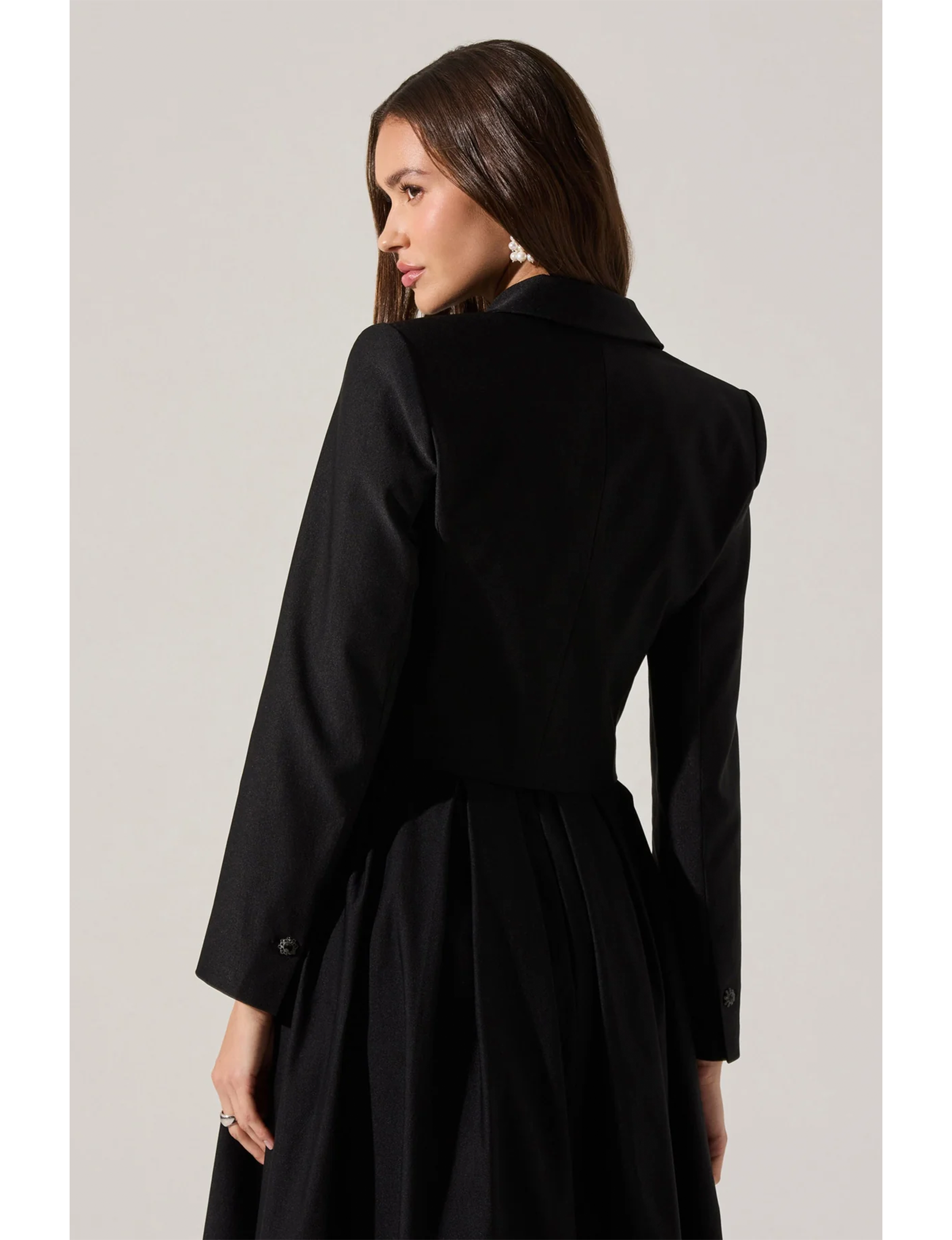 Leotie Blazer, Black