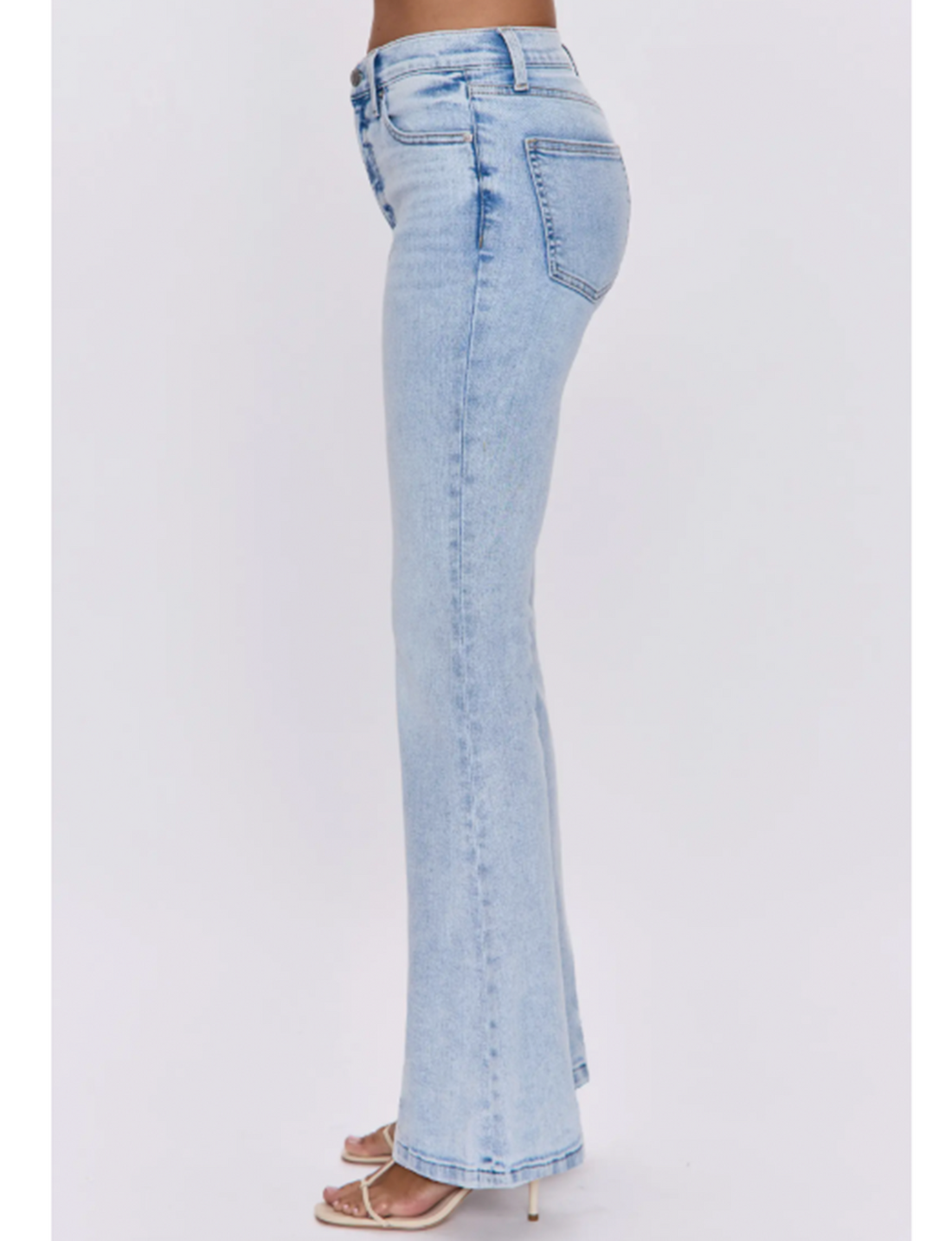 Kinsley Mid-Rise Ultra Flare, Serenity