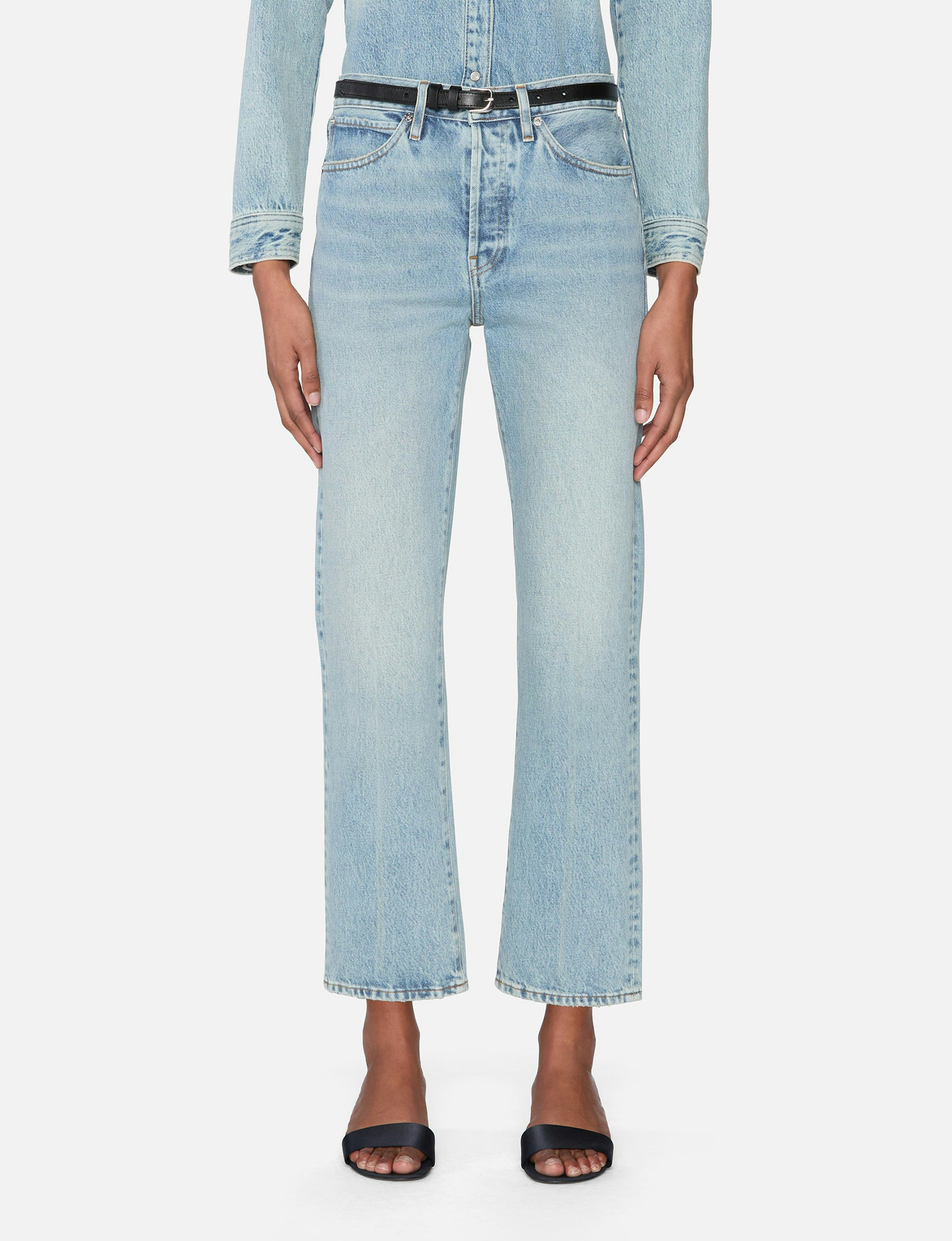 Vertical Crop, Scheme