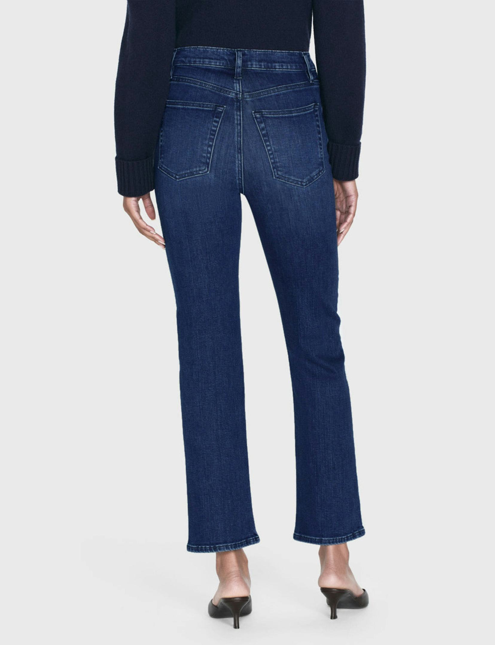 Le Sleek Straight Leg, Thunderstorm