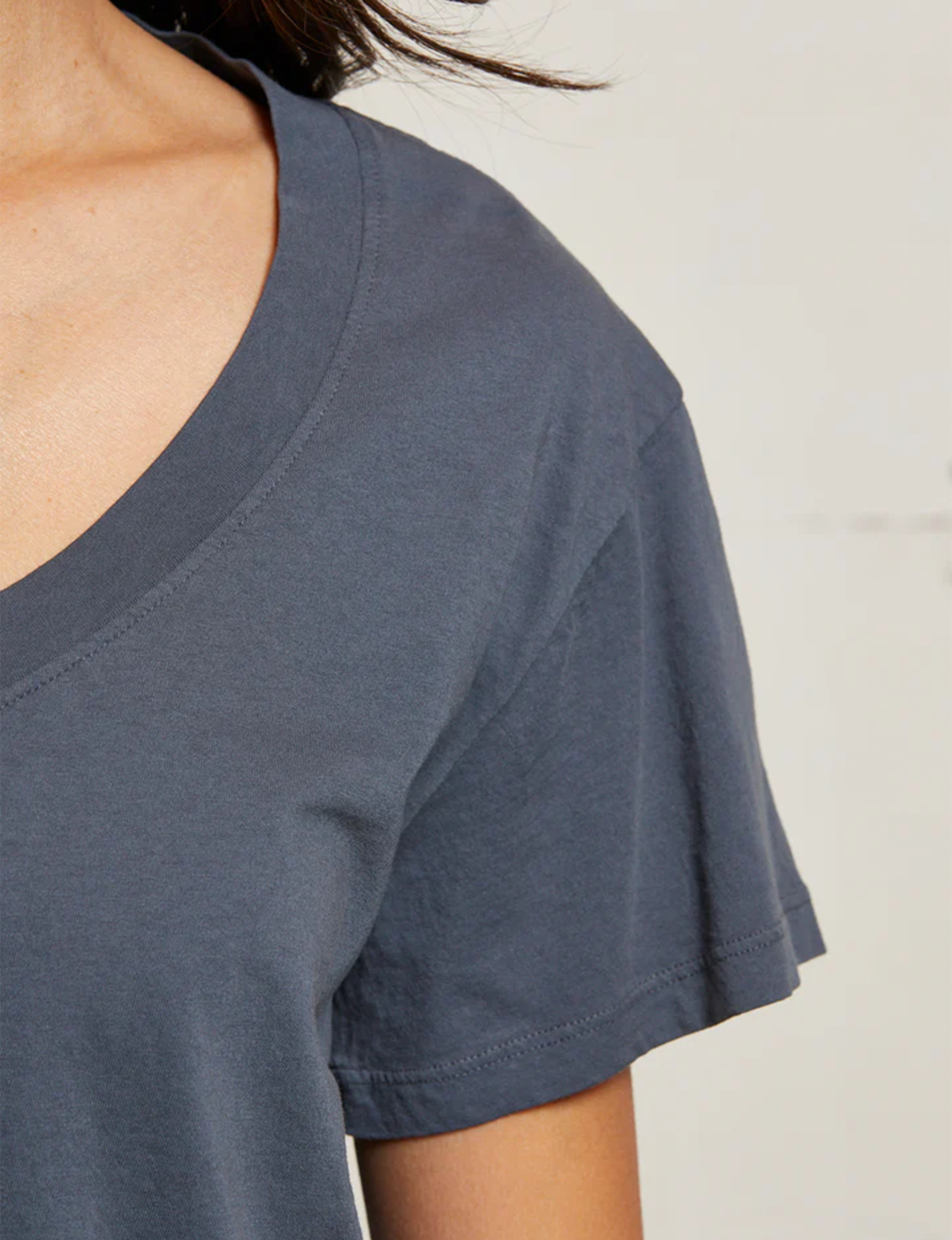 Hendrix V Neck Tee, Night