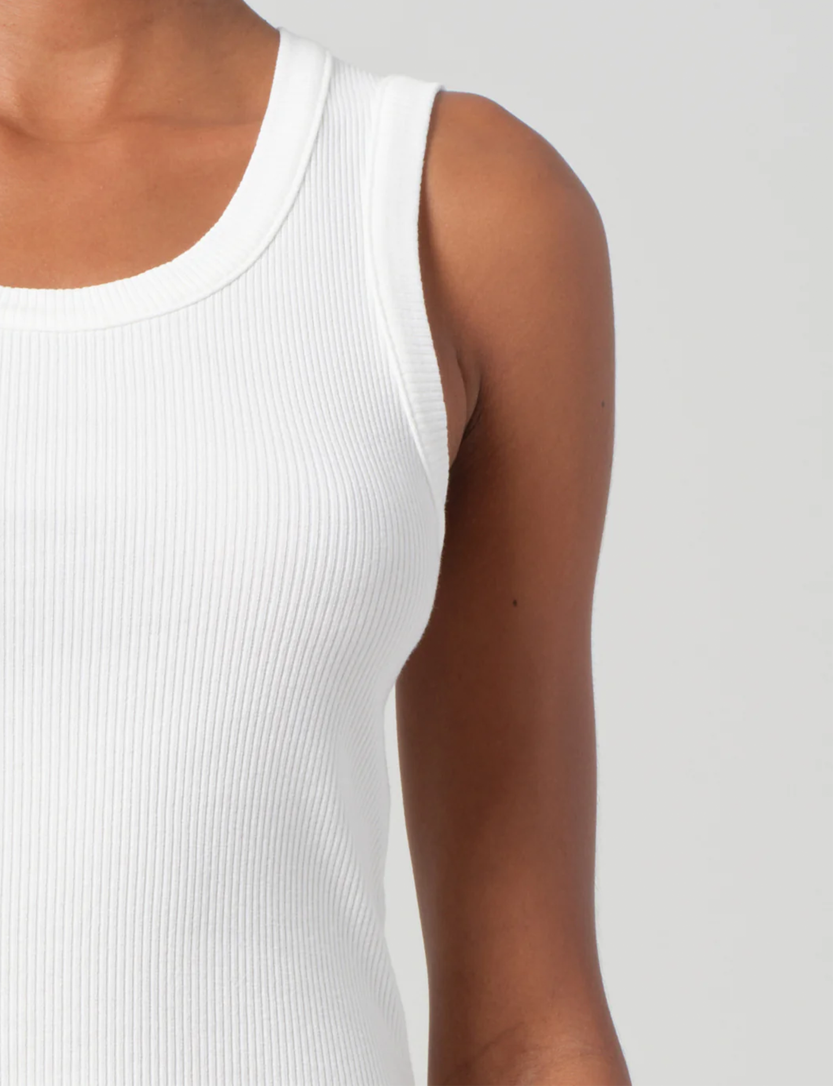 Shrunken Poppy Tank, White